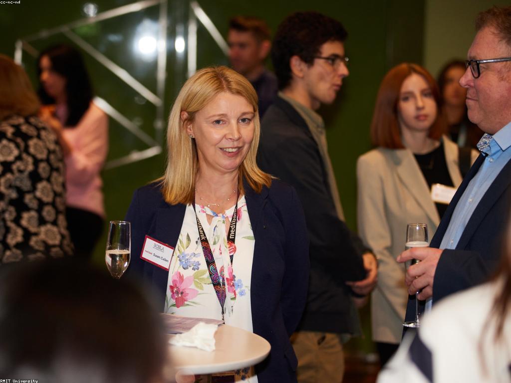 សារៈសំខាន់នៃការបង្ហាញស្លុតក្នុងអាជីវកម្មទំនើប