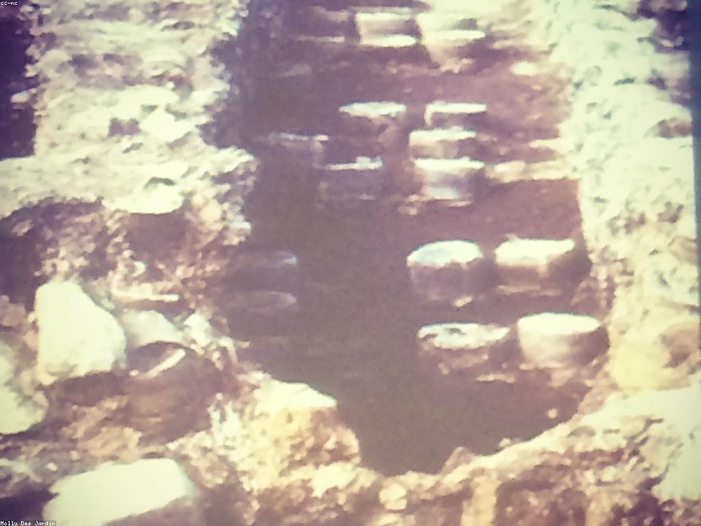 សារៈសំខាន់នៃការបង្ហាញស្លុតក្នុងការទាក់ទងជាមួយអ្នកស្តាប់